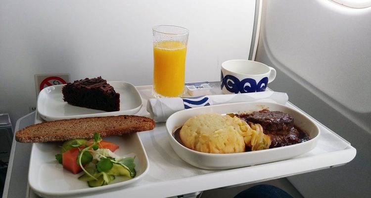 Финеър ще продава самолетна храна в супермаркети във Финландия