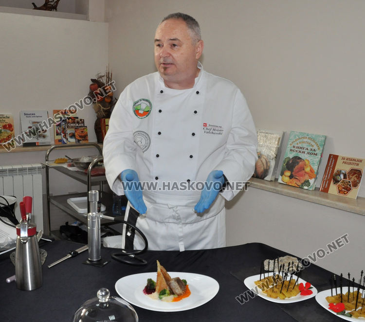 Шеф готвачи показаха су вид готвене на гимназисти от Хасково