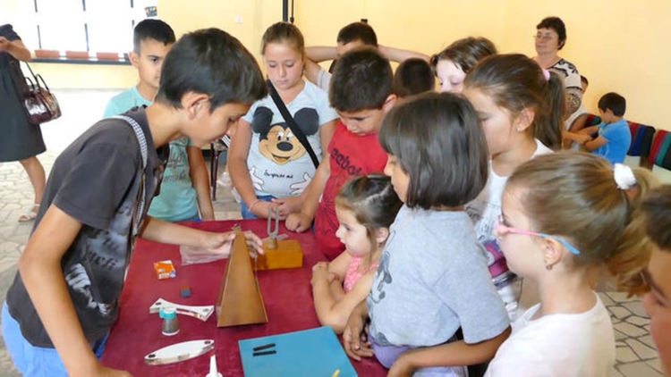 8% от учениците са отпаднали от училищата в Първомайско