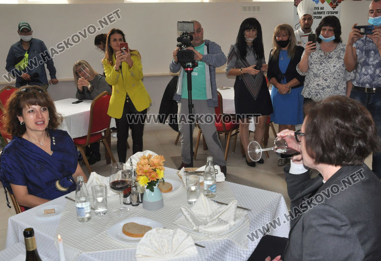 Шеф готвачи показаха су вид готвене на гимназисти от Хасково