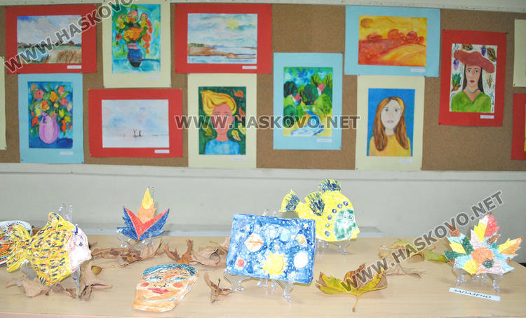 Млади художници от „Дъга“ показаха „Пъстри мигове“, предстои пленер в „Кенана“