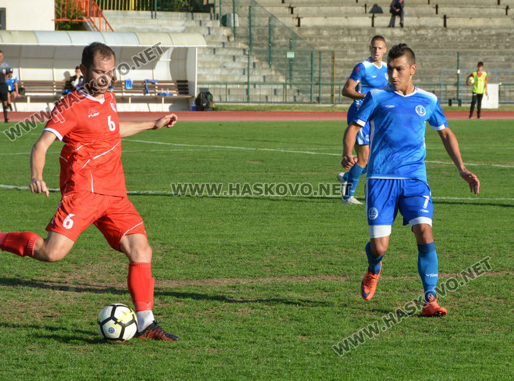 ОФК „Хасково” загуби от „Черноморец” след обрат
