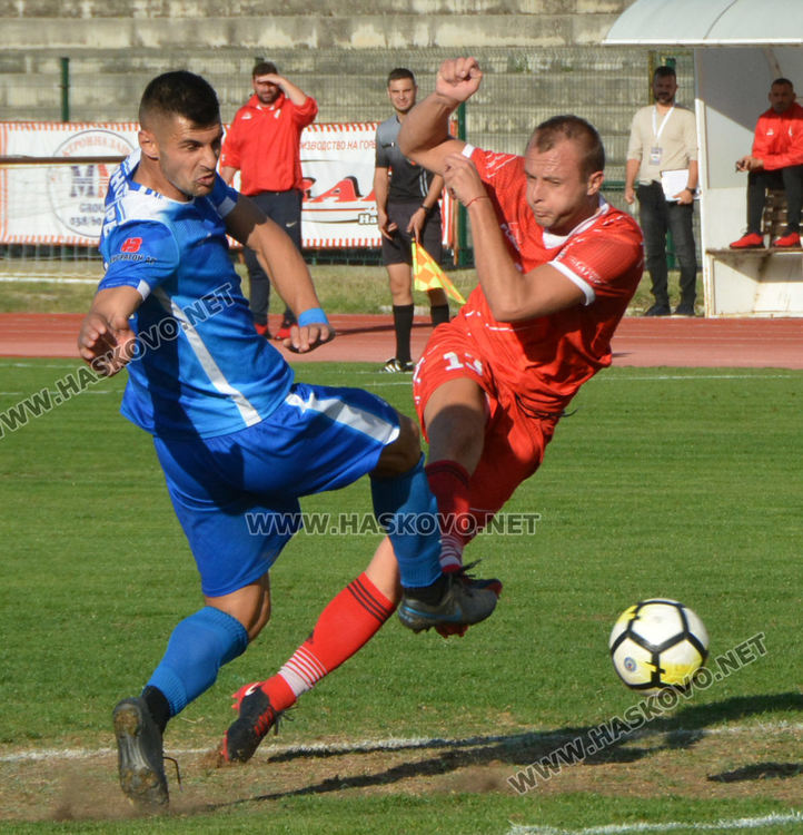 ОФК „Хасково” загуби от „Черноморец” след обрат