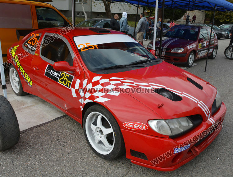 37 пилоти в квалификациите на рали шампионата в Хасково (видео)