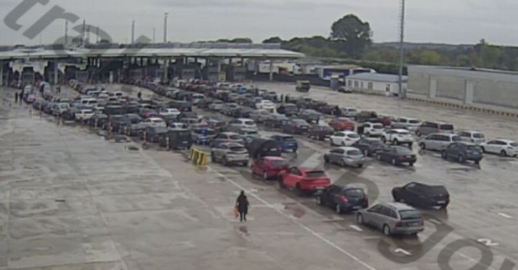 Засилен трафик на българо-турската граница