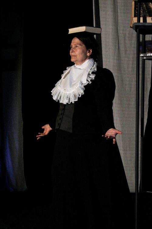 С юбилеен моноспектакъл актрисата Миряна Найденова отново е на сцената