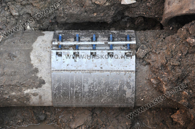 ВиК авария затрудни движението по Кърджалийска