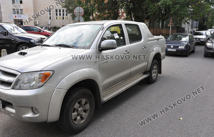 Множество глобени за неправилно паркиране на бивша синя зона в Хасково