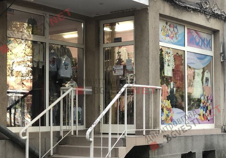 Вандали трошат витрина на магазин в Димитровград