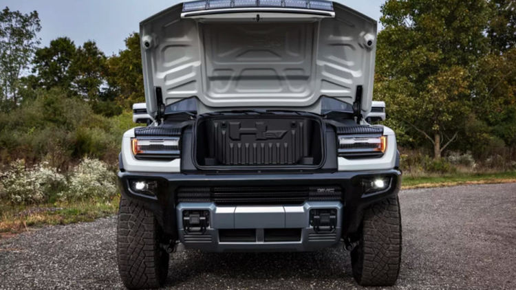 Възроденият Hummer EV - истински звяр на батерия