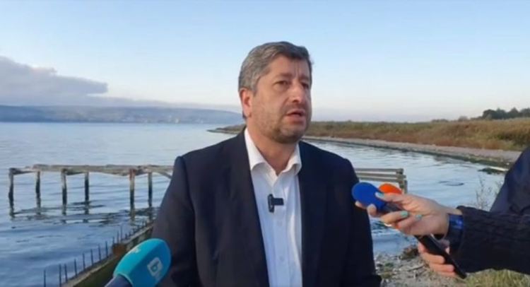 Демократична България дава на прокурор кейовата стена на ТЕЦ-а на Доган (видео)