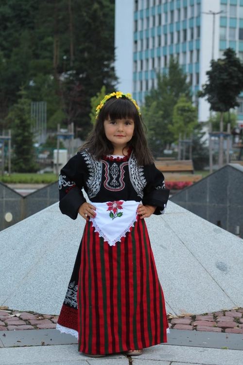 Още 25 деца се включиха в конкурса "Аз раста патриот"