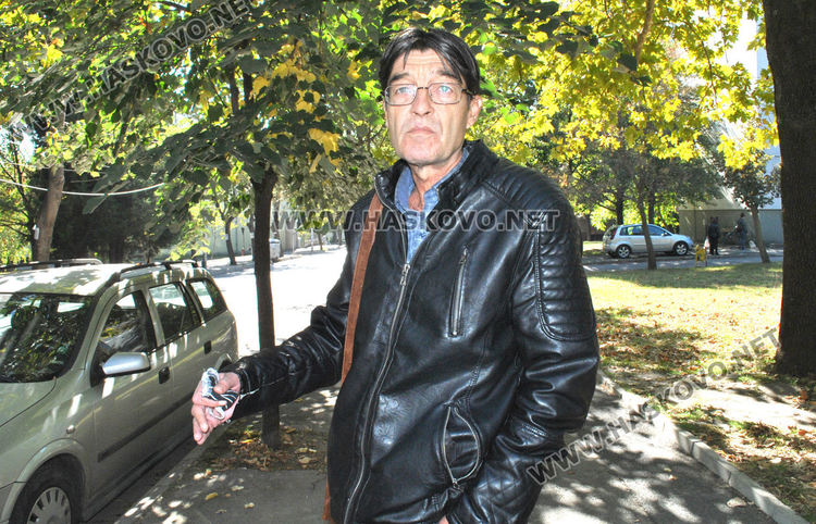 Общински съветник предлага „джобове“ за паркиране за отпушване на трафика в Хасково