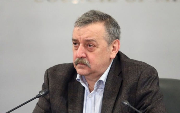 Кантарджиев: Към трите Д прибавяме и витамин D