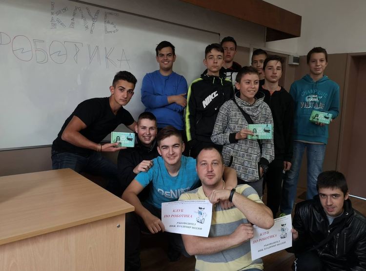 Клуб по роботика тръгна в ПГТТ "Христо Ботев"-Смолян