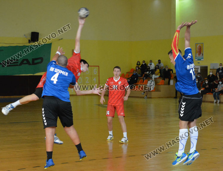Хандбалистите на Хасково загубиха от Шумен в първото си домакинство за сезона