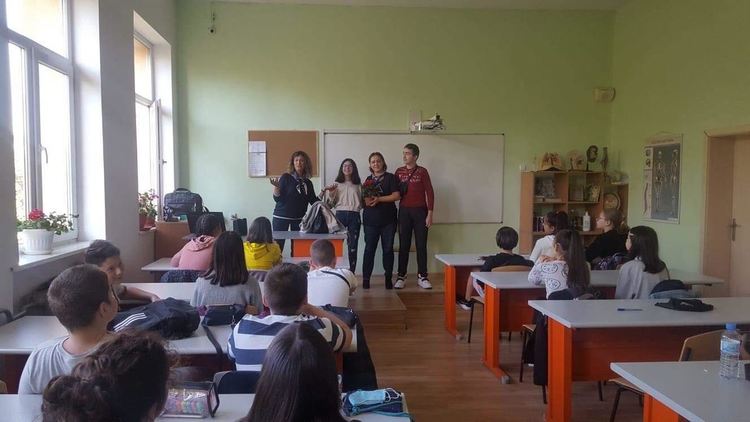 Йовковци с авторска рубрика в часа на класа