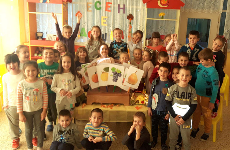 Детска градина „Славейче“ с инициатива „Спомен от лятото“