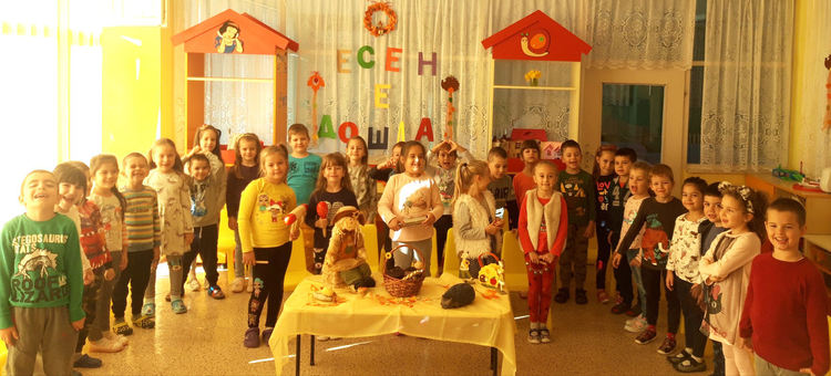 Детска градина „Славейче“ с инициатива „Спомен от лятото“