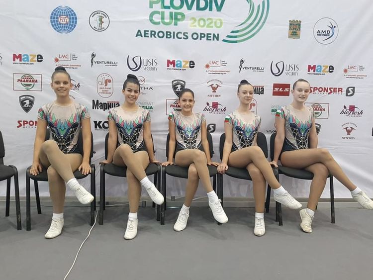 10 медала за „Мега спорт” от Международен турнир по спортна аеробика