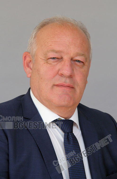 Кметът Мелемов е под карантина, 11 от новозаразените 22-ма са настанени в болници