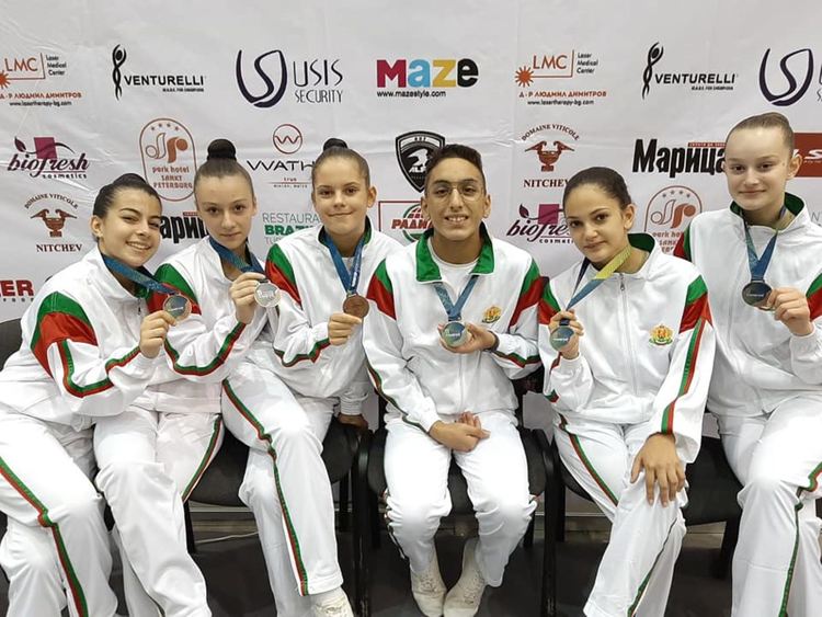 10 медала за „Мега спорт” от Международен турнир по спортна аеробика