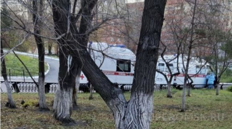 В Русия линейки докараха ковид пациенти в здравното министерство