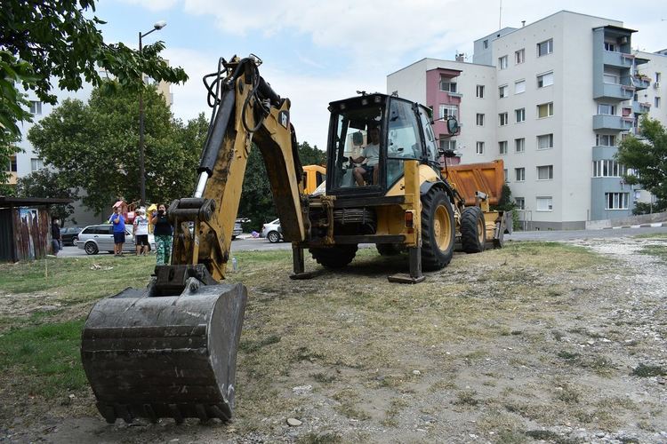 Община Асеновград извършва ежедневен контрол на ремонта в Зона 5 на квартал "Запад"