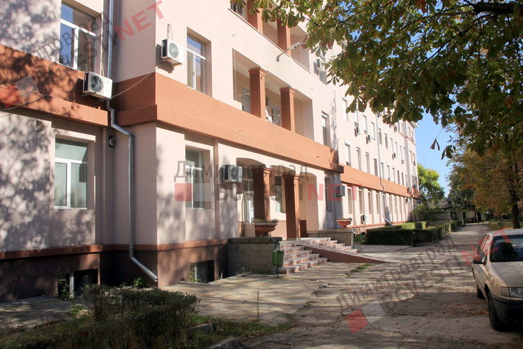 В димитровградската болница са приети 4-ма пациенти с COVID-19