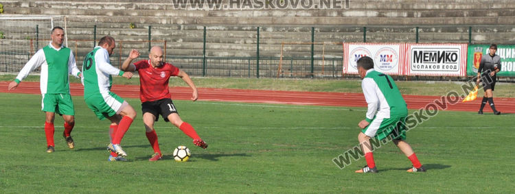 „Хасково“ се класира за областния финал при ветераните