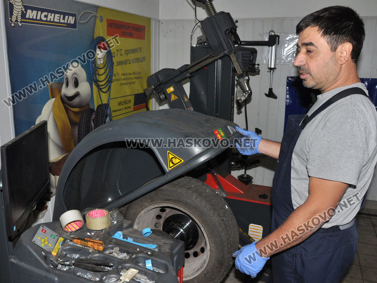 Хасковлии слагат зимни гуми на колите, предстои акция „Зима“