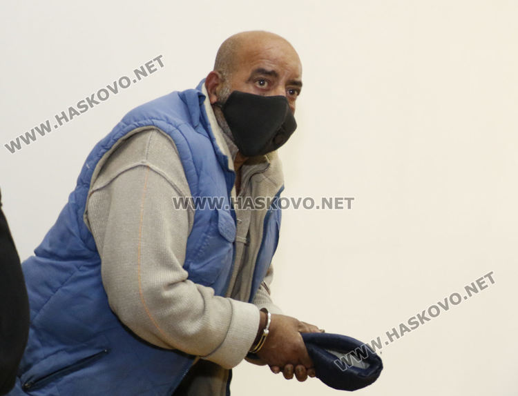 Ангел Михайлов