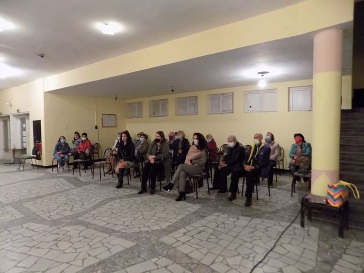 С поезия и дарение в Дебър отбелязаха Деня на будителите