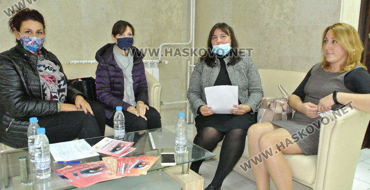 Ръководство напътства институциите при работа с пострадали и извършители на домашно насилие