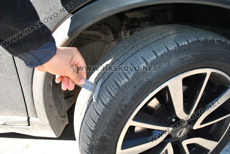 Пътна полиция с масови проверки в Хасковско, предупреждават за гуми за зимни условия