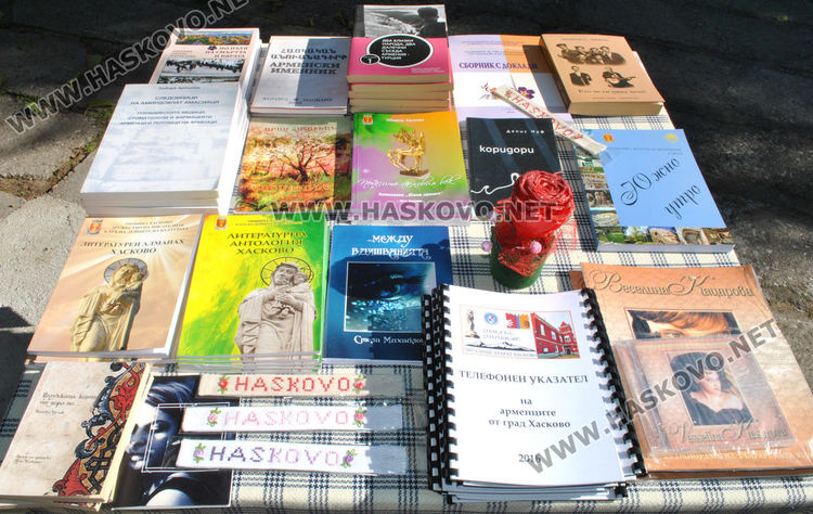 Арменците в Хасково с базар за пострадалите им сънародници в Нагорни Карабах