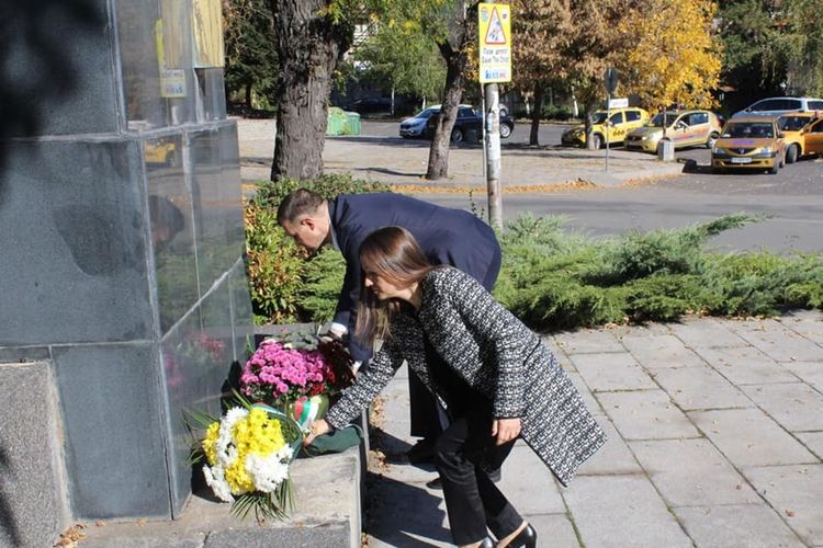 В Хасково отбелязаха Деня на народните будители
