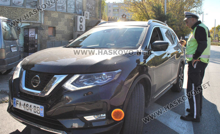 Пътна полиция с масови проверки в Хасковско, предупреждават за гуми за зимни условия