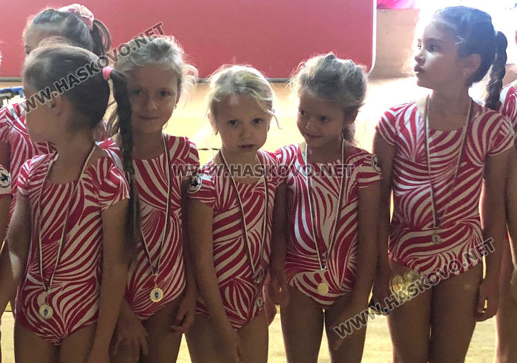 Гимнастичките на „Юнак“ станаха вицешампионки на държавното в София