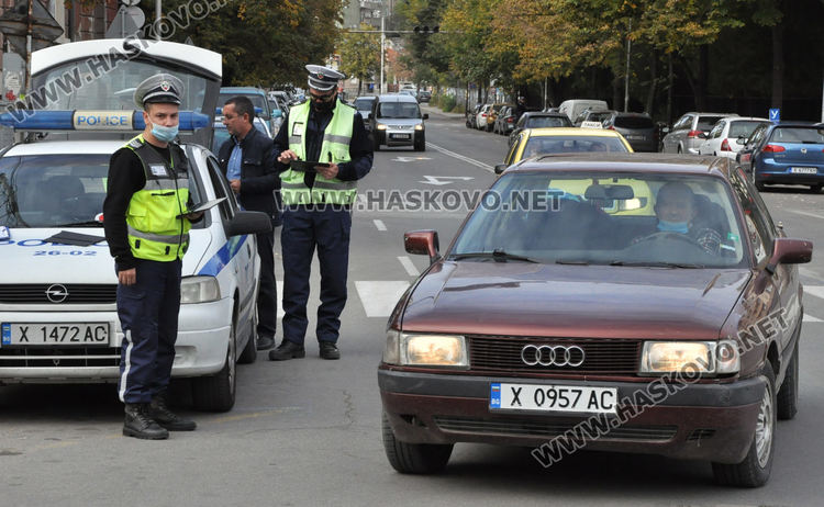 Засилени полицейски проверки в Хасковско, свалиха номерата на 6 автомобила