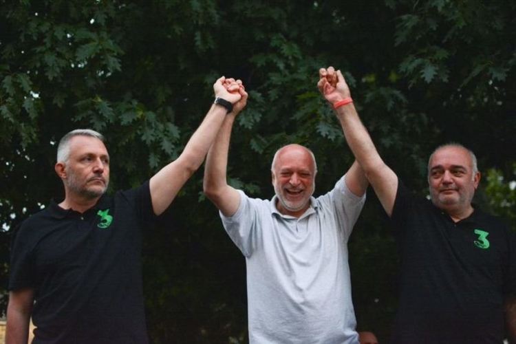 Триото спира вечерните протести, започва изграждане на комитети в цялата страна