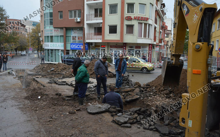 Централната градска част без вода в понеделник покрай свързването на новия водопровод 