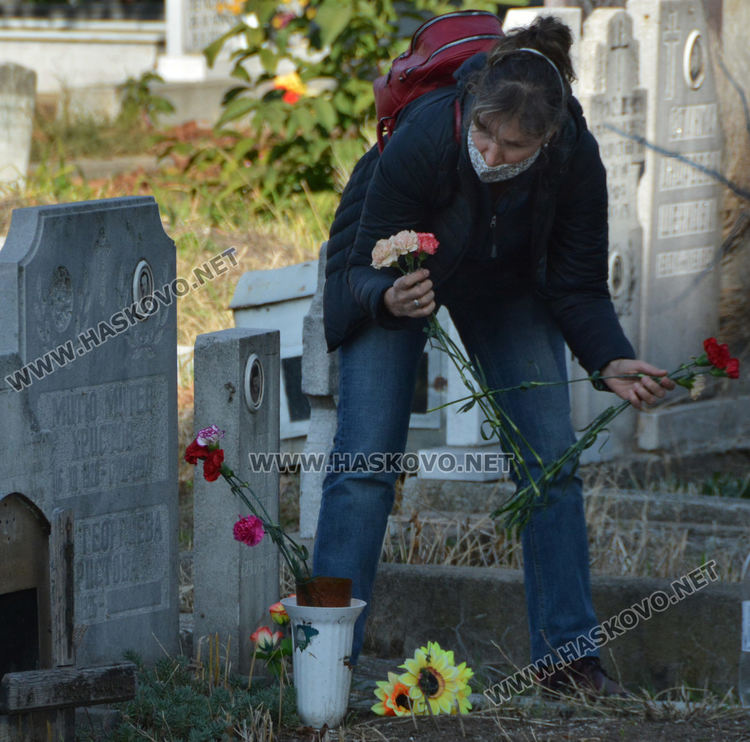 Архангелова задушница е днес