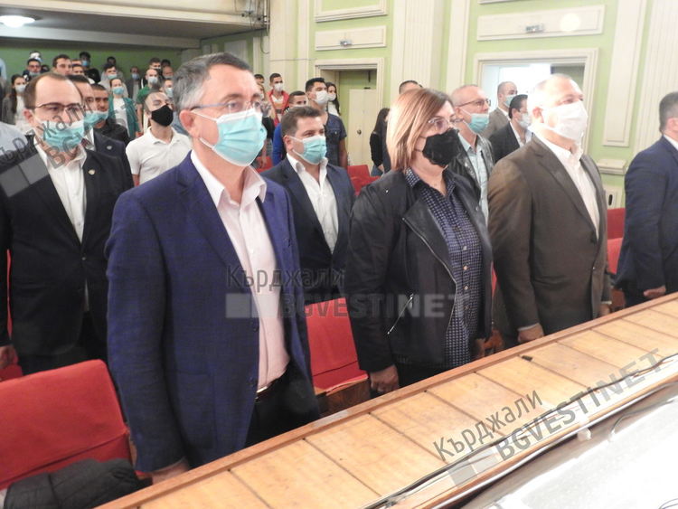 Младите в ДПС с амбицията да имат тежката дума в избора на областен председател