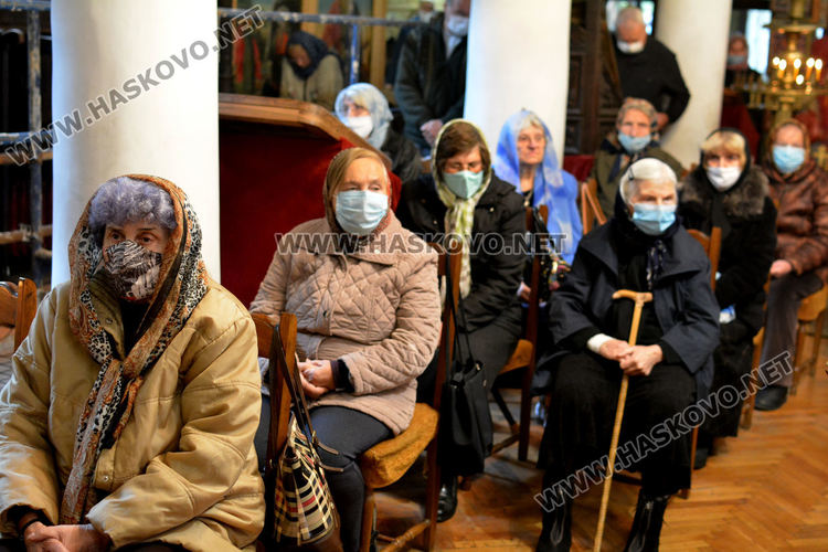 Една от най-старите църкви в Хасково има храмов празник на Архангеловден