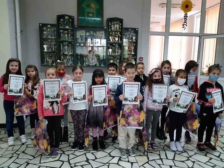 53 наградени алековци в първия кръг на националното състезание на СБНУ „Аз рисувам“
