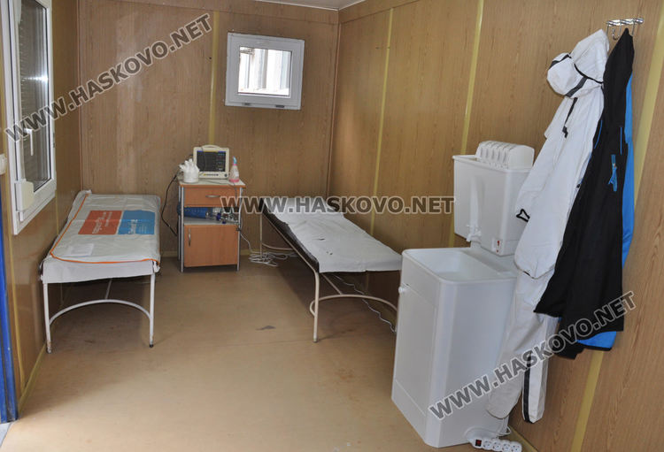 Отвориха павилиона за тестове за коронавирус пред Спешното отделение в МБАЛ – Хасково