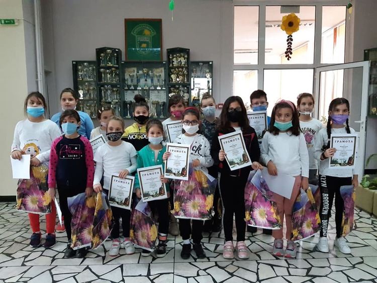 53 наградени алековци в първия кръг на националното състезание на СБНУ „Аз рисувам“