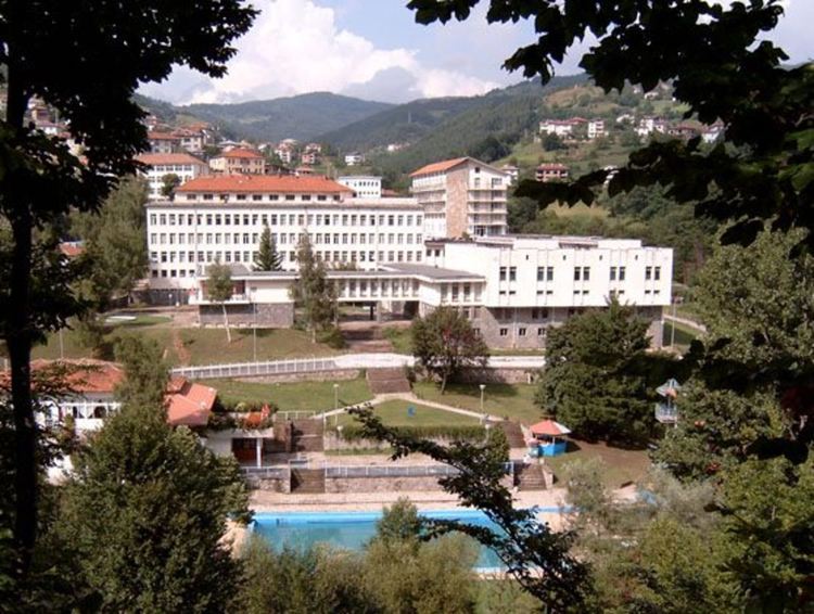 Болниците за рехабилитация в готовност за К-19. За сега  на Пампорово няма да превръщат хотели в изолатори за карантиниране