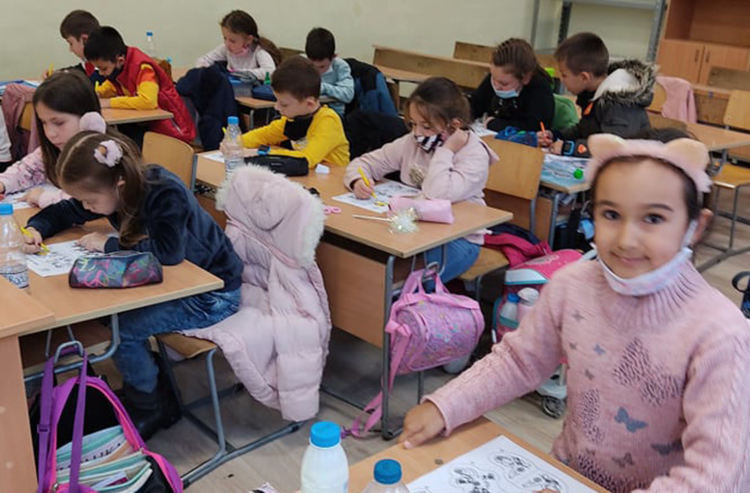 Учат децата в СУ"Отец Паисий" на долекарска помощ